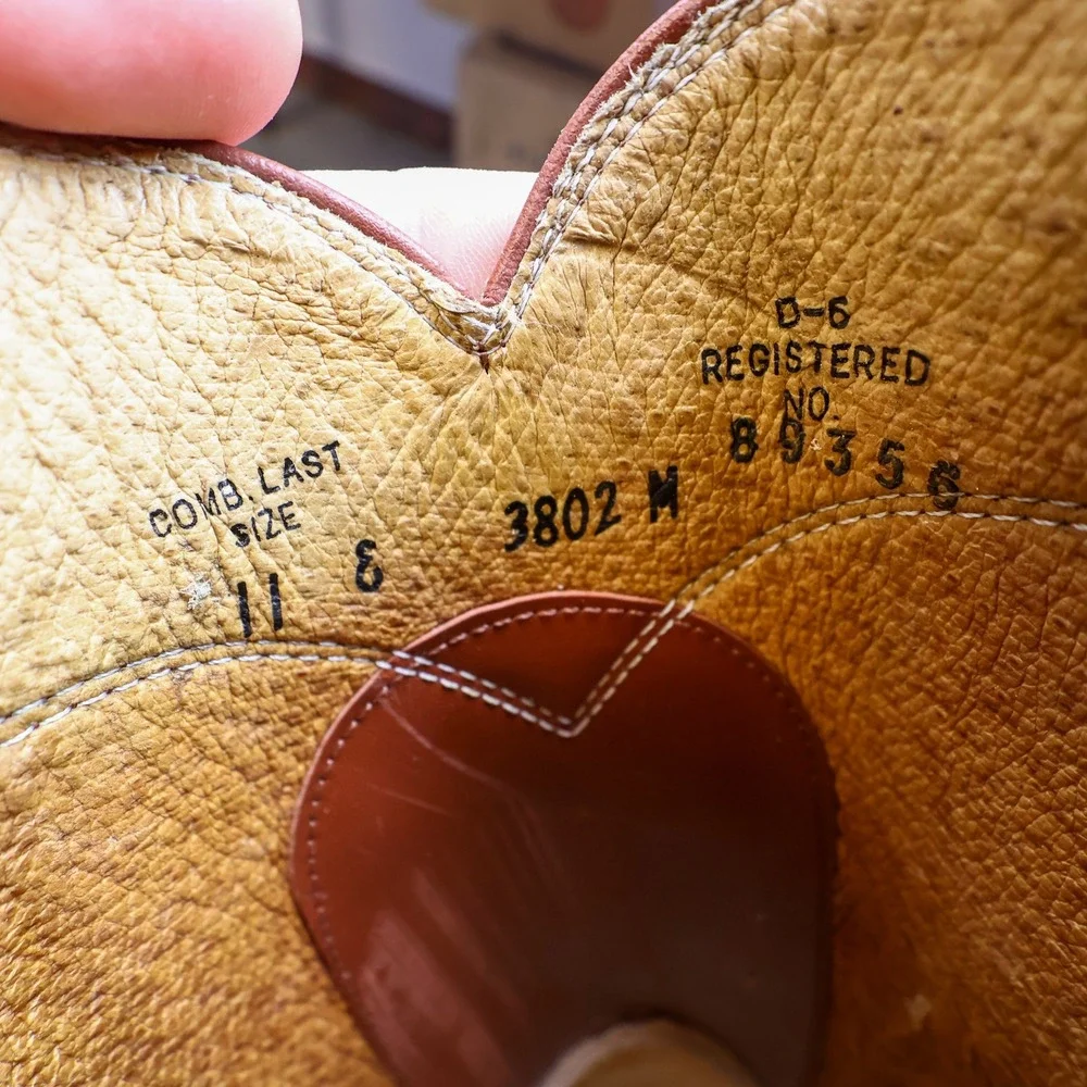 Vintage Justin Boots Mens 11 E Tan Brown Kiddie Leather Diamond J Boots 3802M